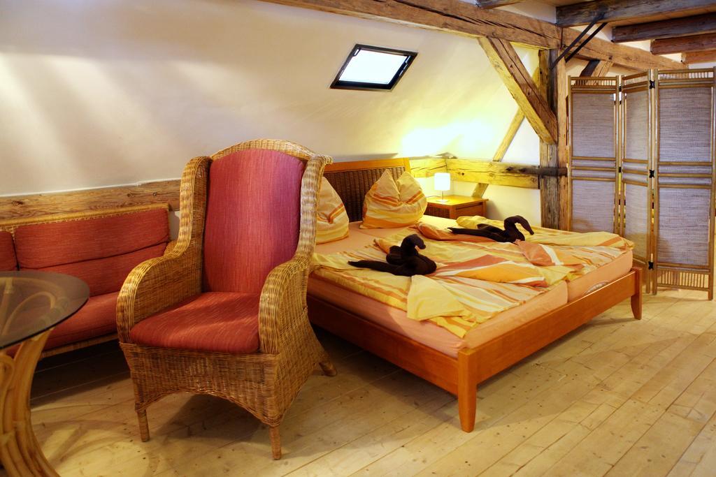 Hrazdeny Statek Mytinka Guest House Phòng bức ảnh