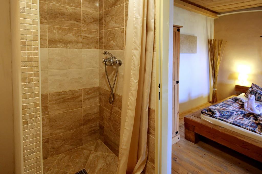 Hrazdeny Statek Mytinka Guest House Ngoại thất bức ảnh